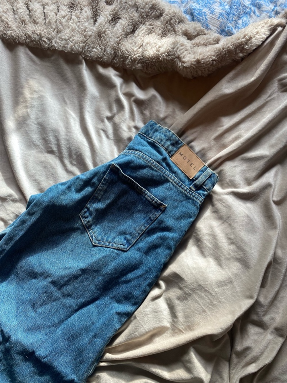 Motel Rocks Low Rise Women’s Jeans - Picture 7 of 8